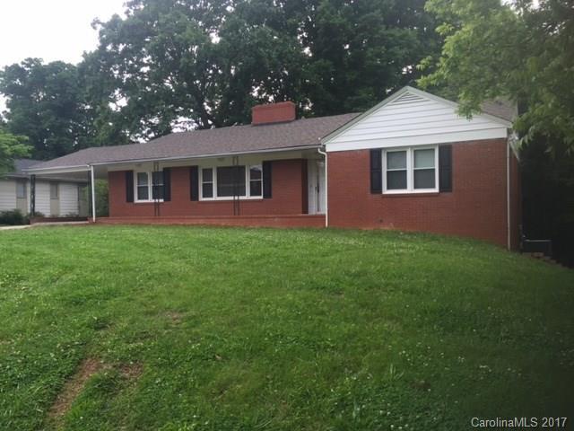 221 Brookdale Dr., Statesville, NC 28677