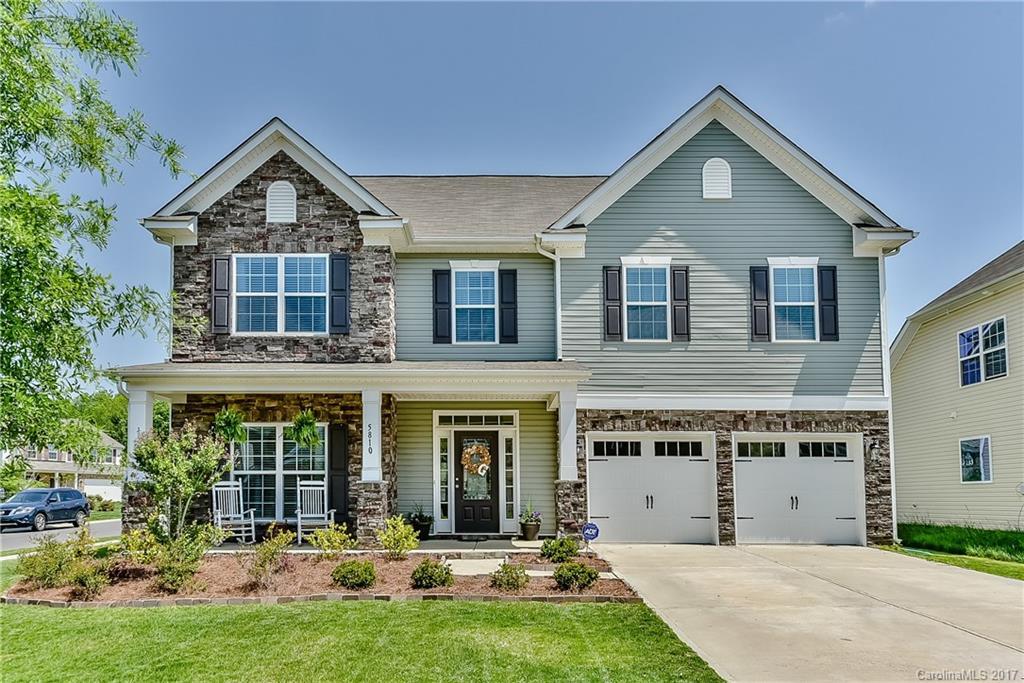 5810 Castlecove Rd., Charlotte, NC 28273