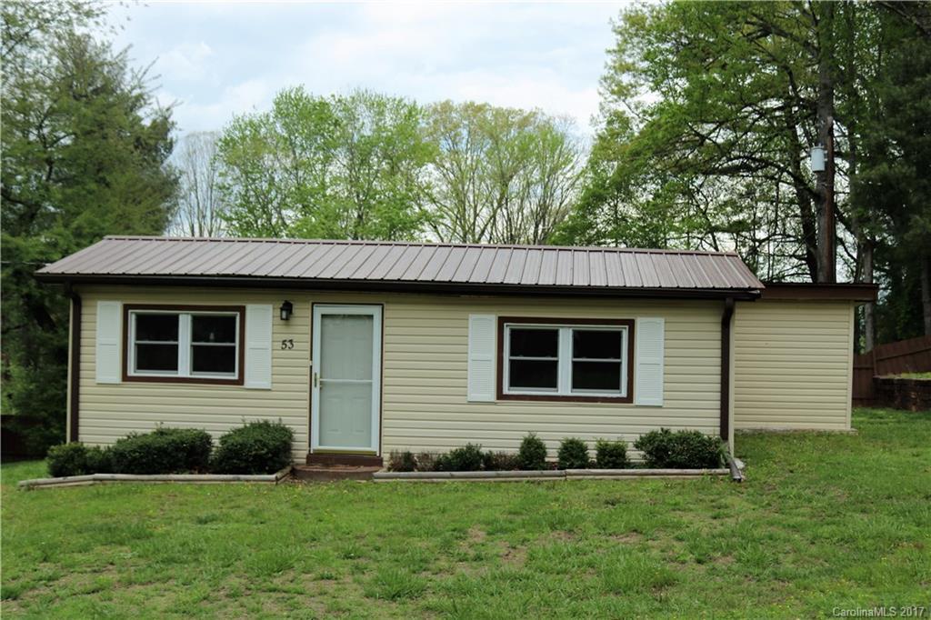 53 Nightcastle Ln., Hendersonville, NC 28792