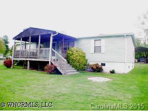 380 Carolina Circle, Hendersonville, NC 28792