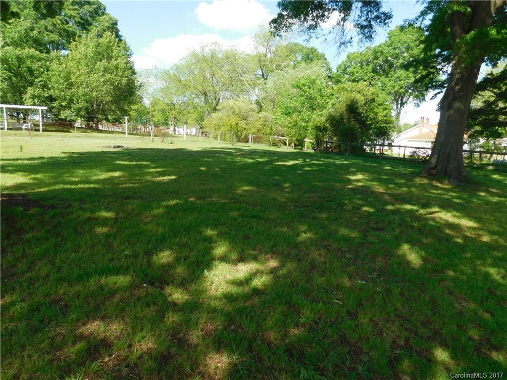 00 W G St., Kannapolis, NC 28081