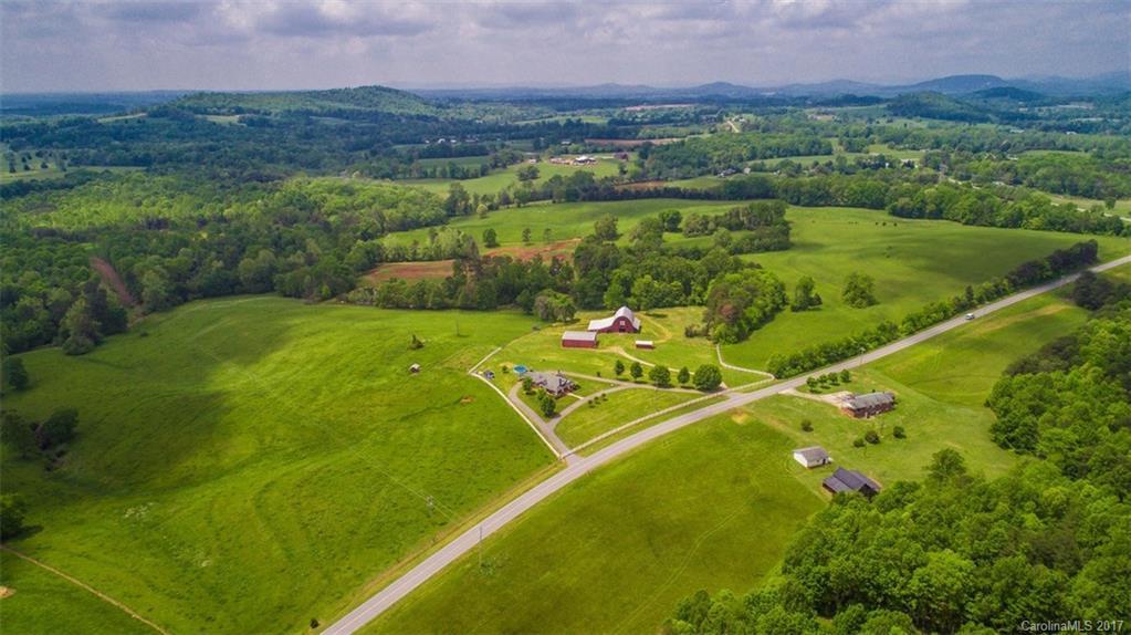 621 Damascus Church Rd., Statesville, NC 28625