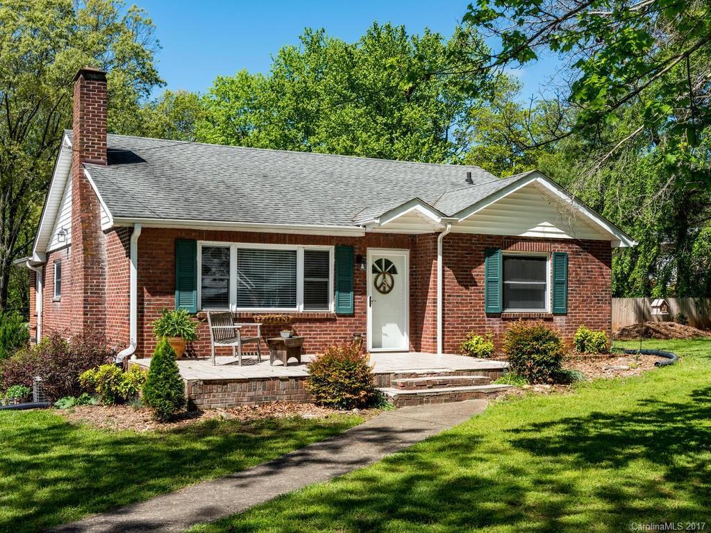 10 Old Highway 20 Rd., Asheville, NC 28806