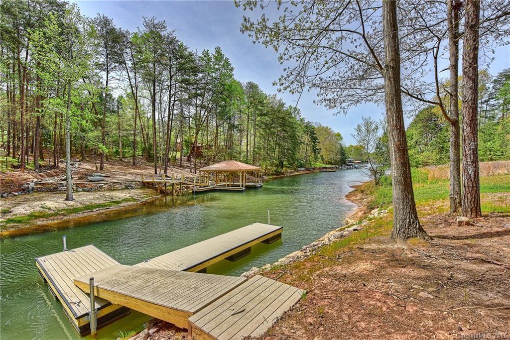 613 Kemp Rd., Mooresville, NC 28117