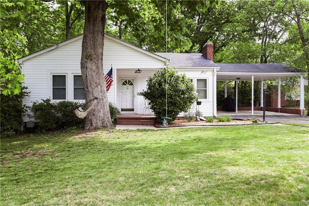 1209 Oakshade Ave., Kannapolis, NC 28083
