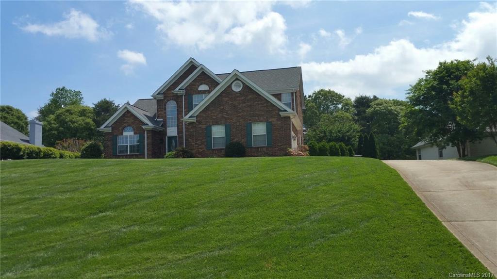 4282 Pointe Norman Dr., Sherrills Ford, NC 28673
