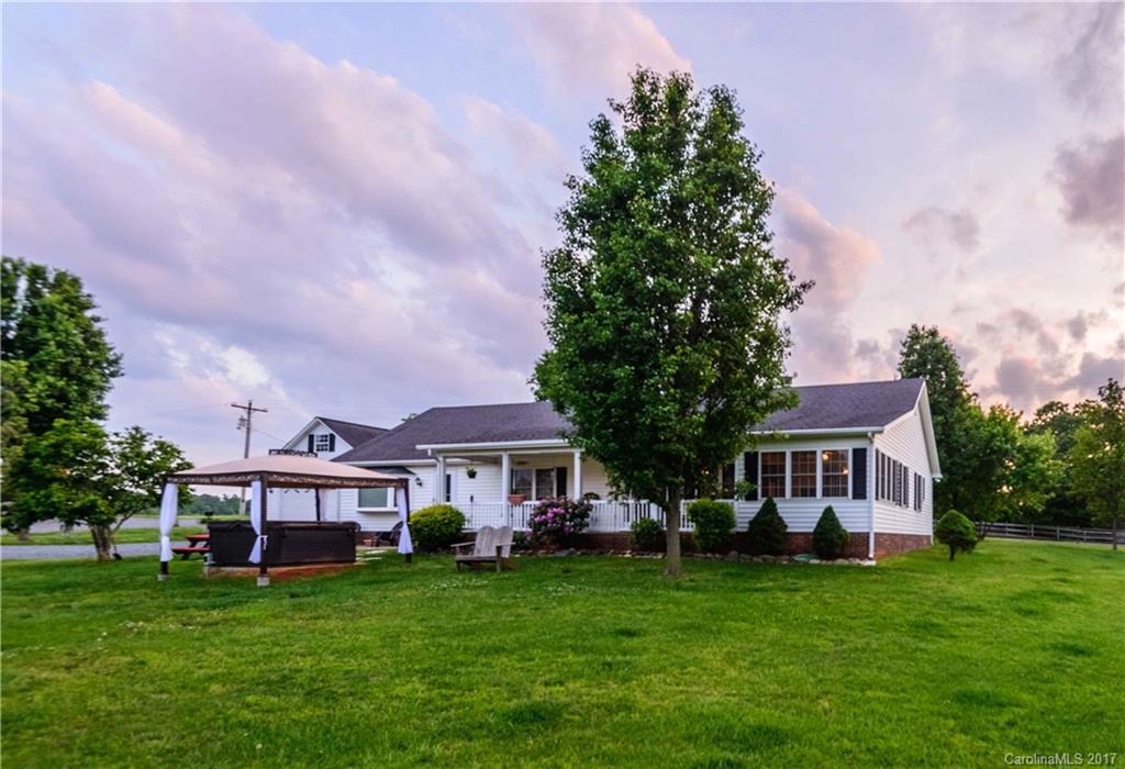 6902 Honey Bee Rd., Monroe, NC 28110