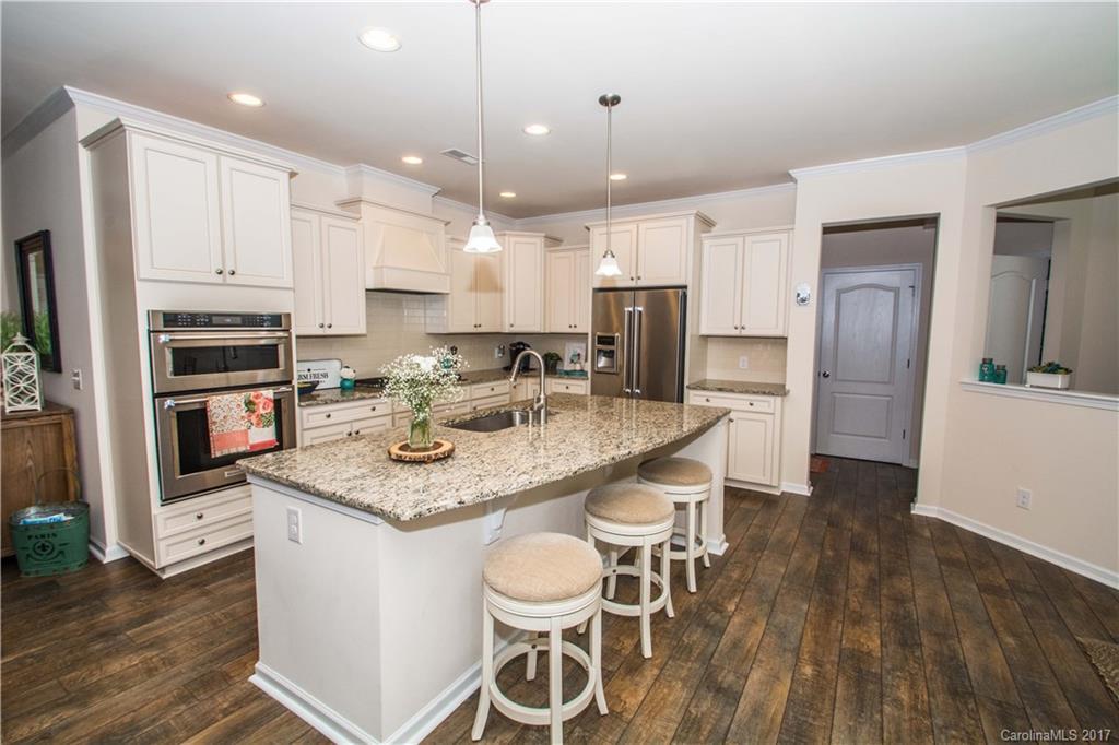 151 Four Seasons Way, Mooresville, NC 28117