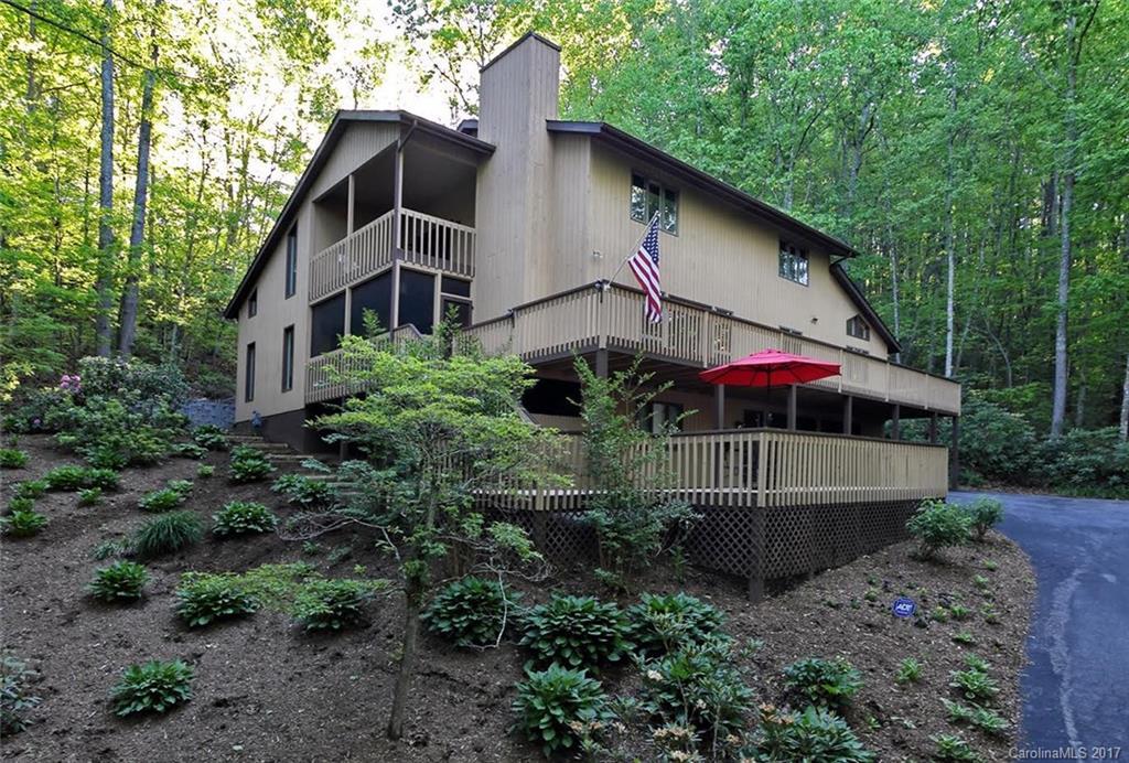 368 Alpine Dr., Hendersonville, NC 28791