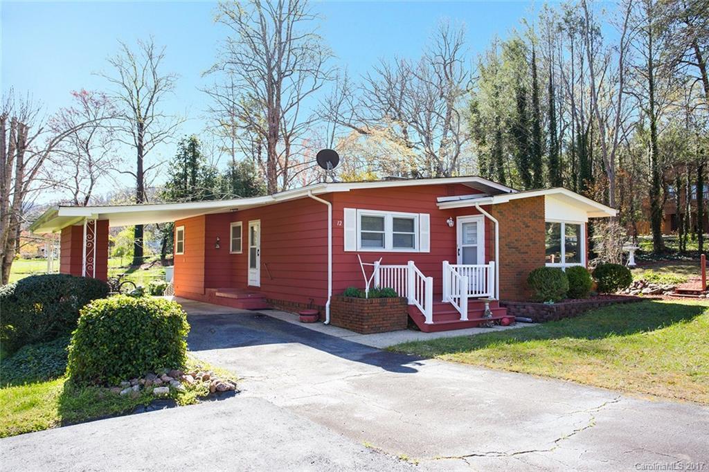 12 Laurel Ln., Black Mountain, NC 28711