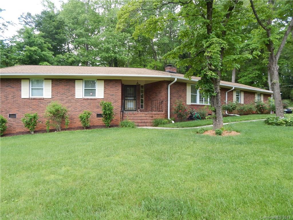 7017 Linda Lake Dr., Charlotte, NC 28215