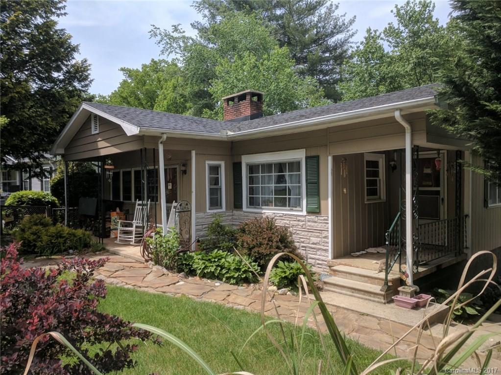 105 6th St., Black Mountain, NC 28711