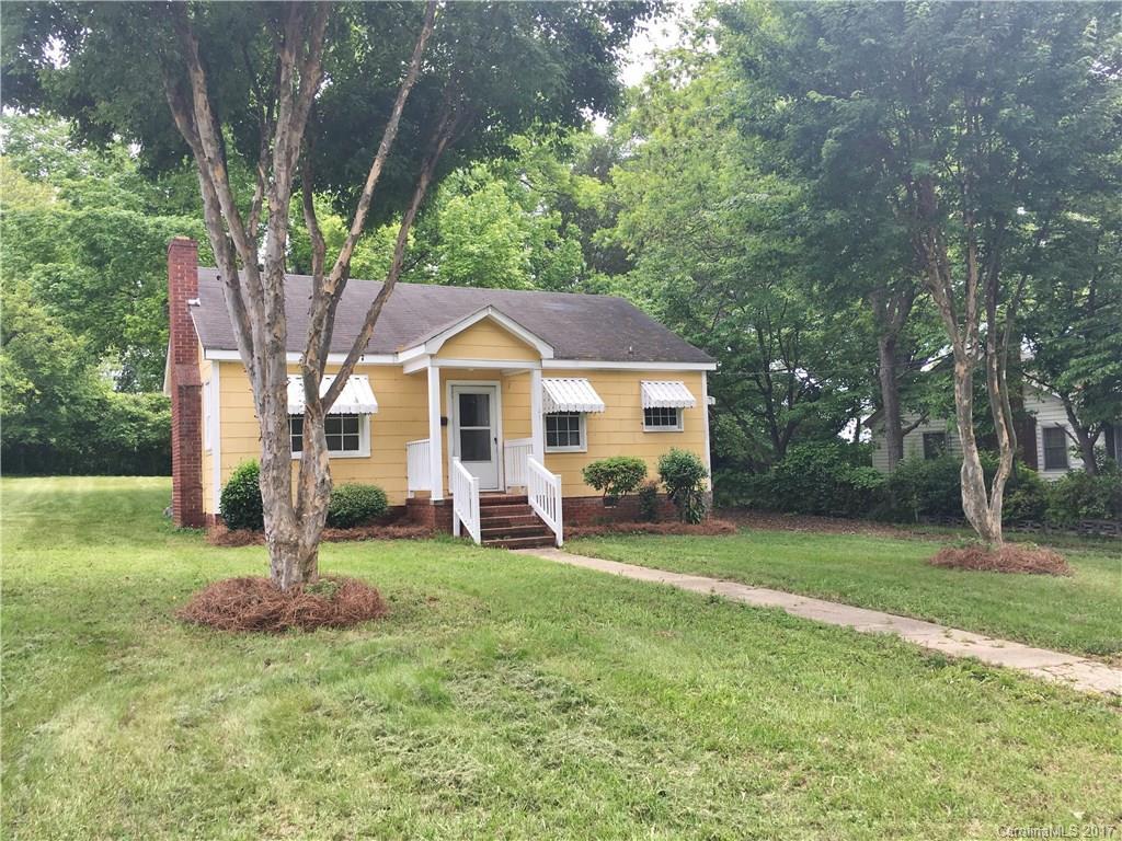 1121 Mona Dr., Charlotte, NC 28206