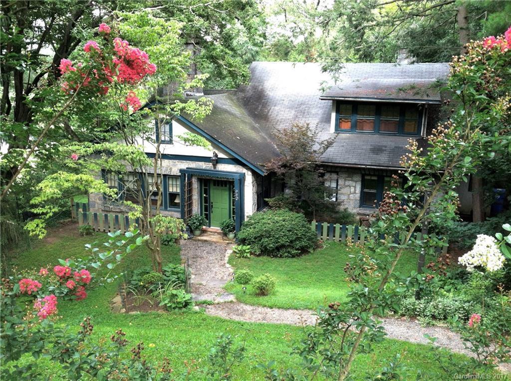 25 Saint Dunstans Cir., Asheville, NC 28803