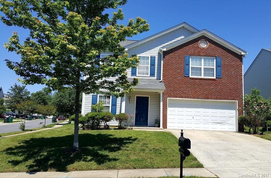 10309 Wakerobin Ln., Charlotte, NC 28213