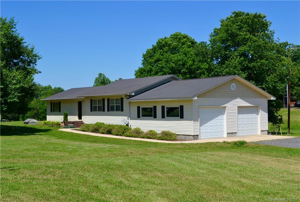 176 Water Oak Ln., China Grove, NC 28023