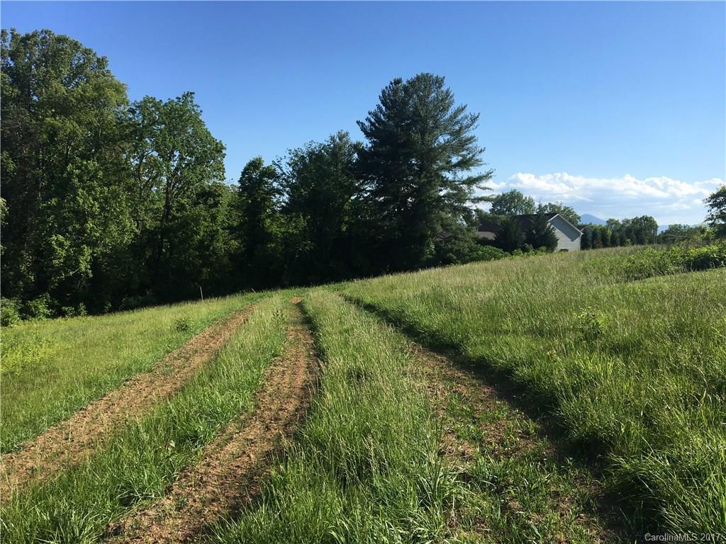 22 Oakcrest Dr., Asheville, NC 28806