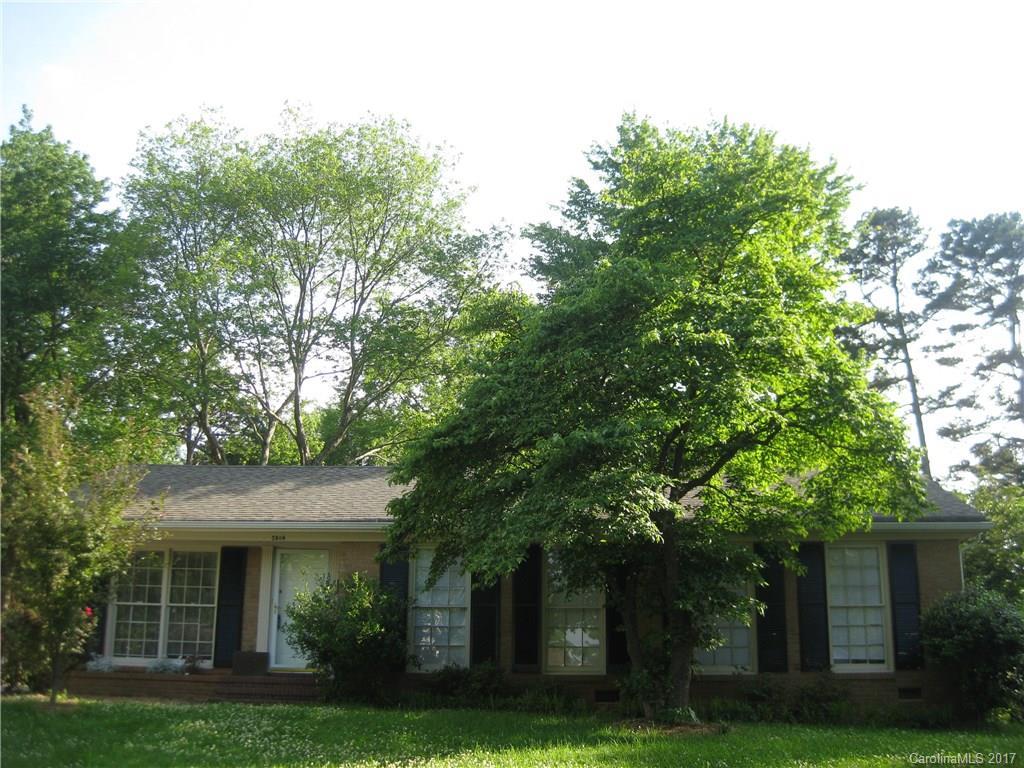 5806 Rupert Ln., Charlotte, NC 28215