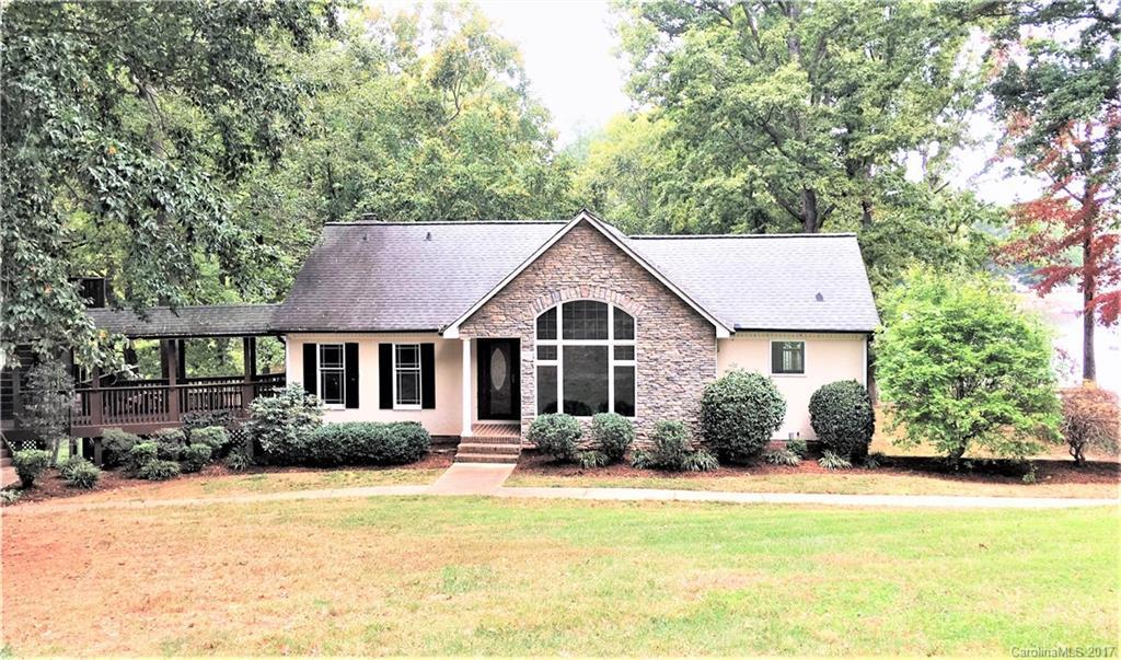 698 Normandy Rd., Mooresville, NC 28117