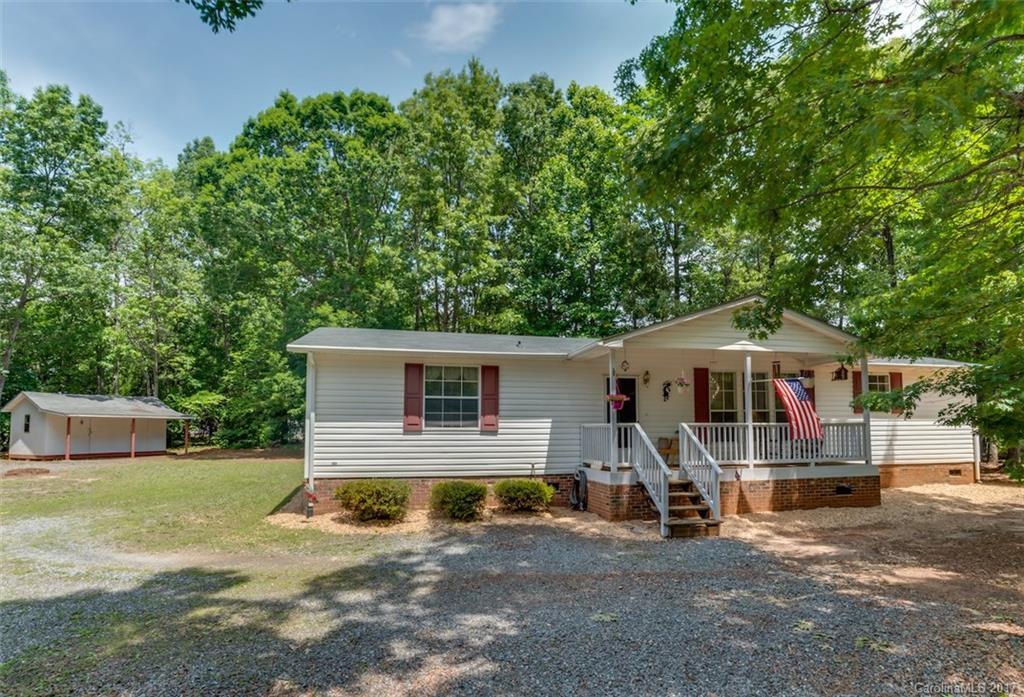 149 Berryhill Ave., Ellenboro, NC 28040