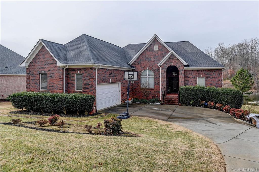 9539 Island Point Rd., Sherrills Ford, NC 28673