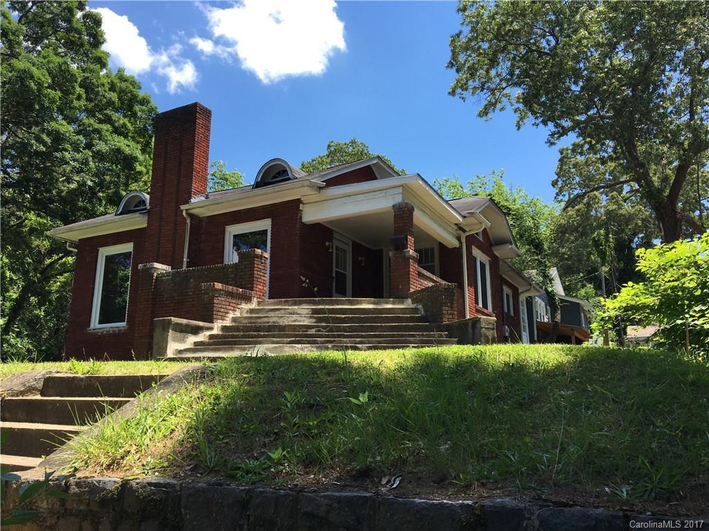 111 White Fawn Dr. #22, Asheville, NC 28801