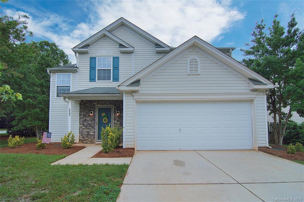 10301 Haddington Dr., Charlotte, NC 28269