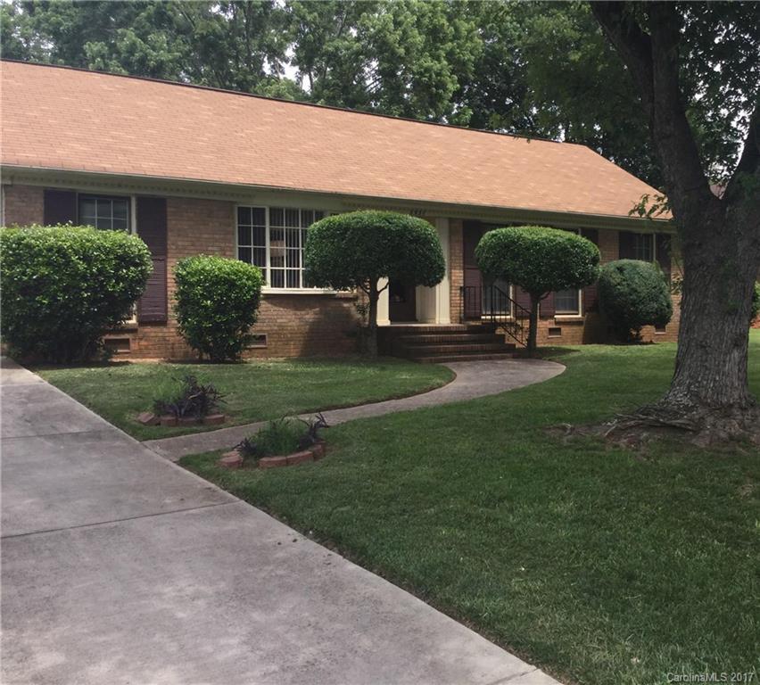 5937 Haddington Dr., Charlotte, NC 28215