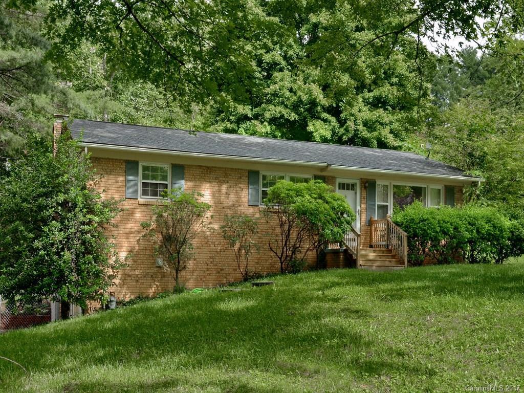 4 Crestview Ct., Arden, NC 28704
