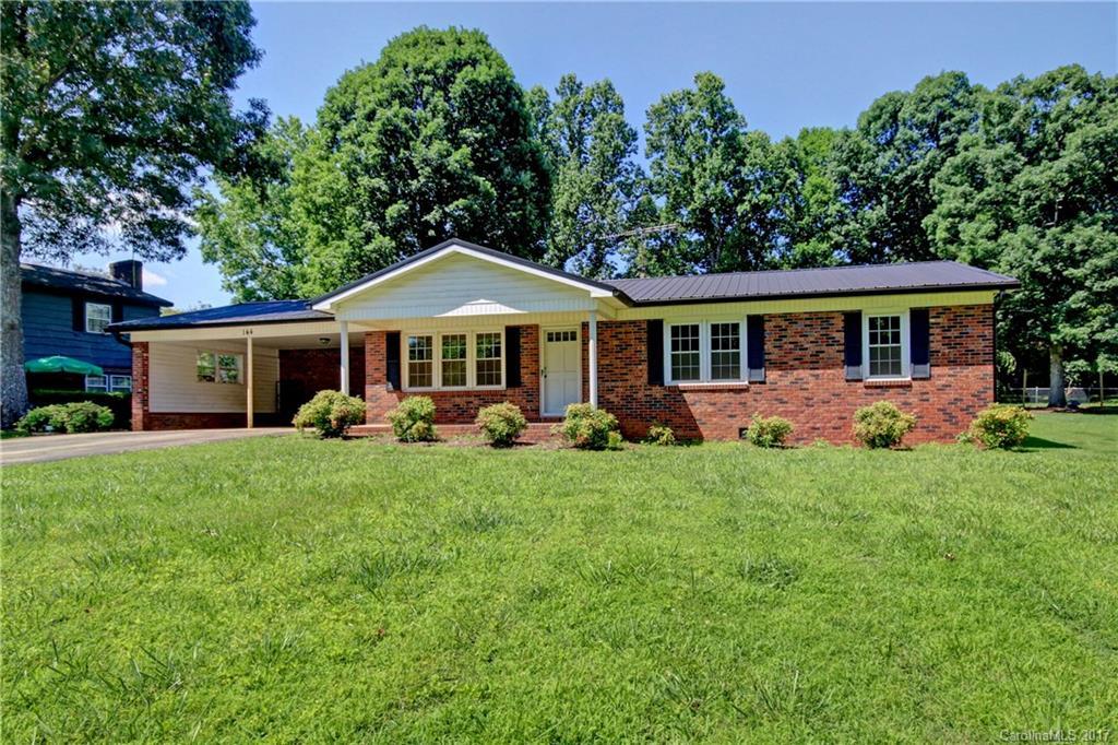 144 E Meadowview Dr., Statesville, NC 28625
