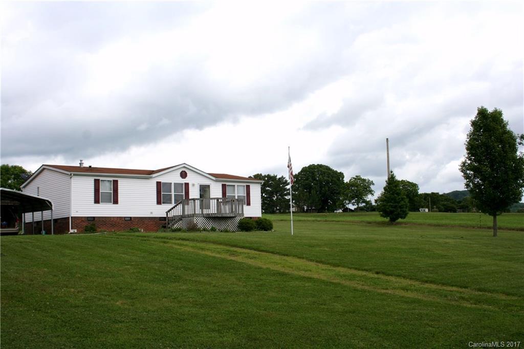 264 Shoemaker Farm Rd., Statesville, NC 28625