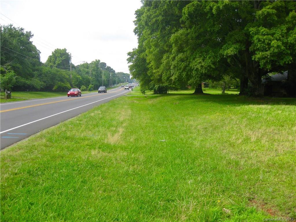 3821 Matthews Mint Hill Rd., Matthews, NC 28105