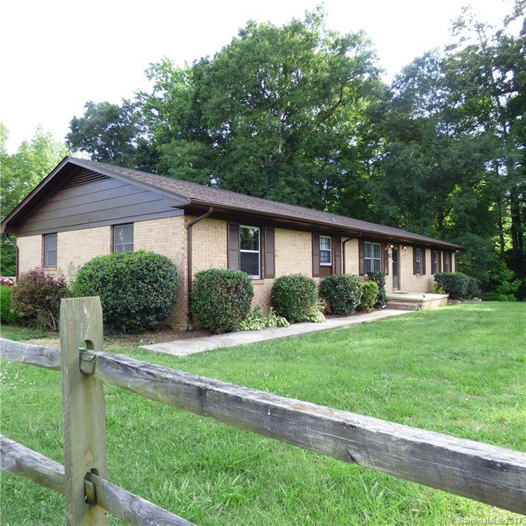 2313 Mariposa Rd., Stanley, NC 28164