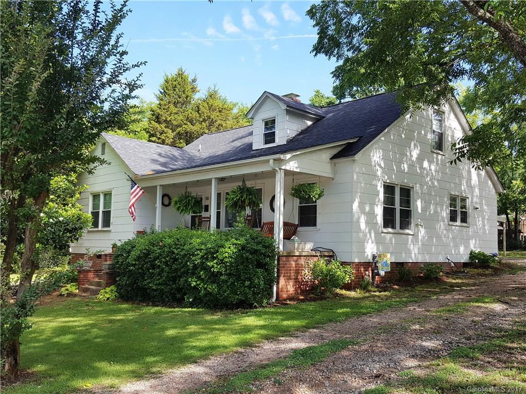 702 Pine St., Kannapolis, NC 28081