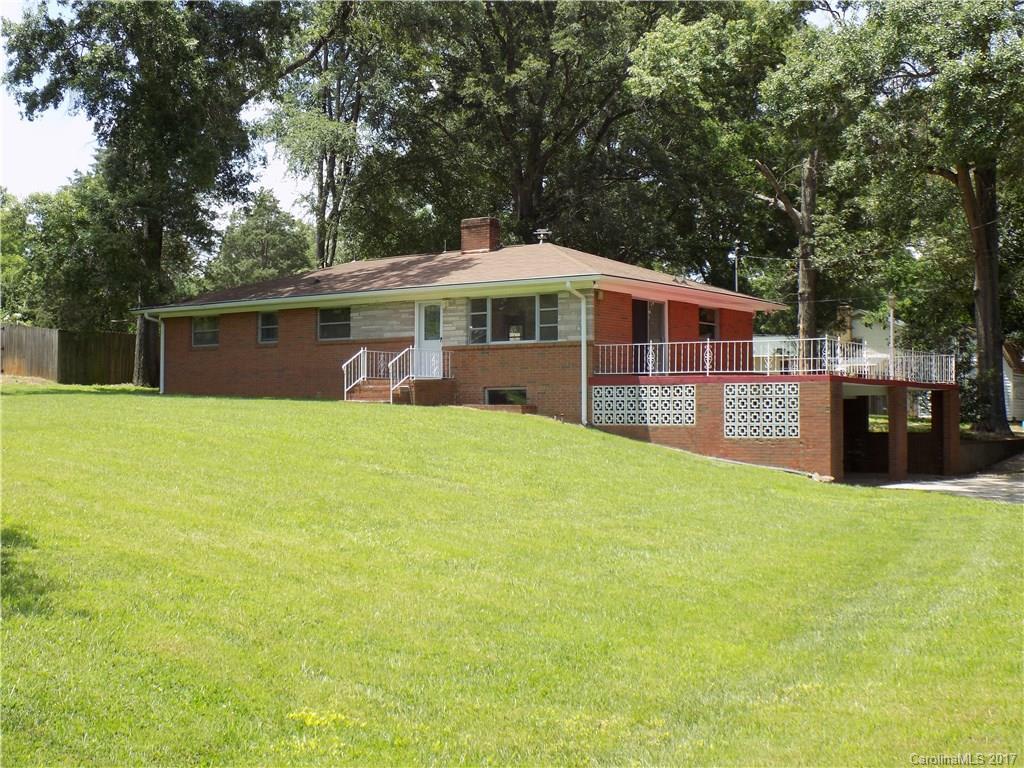 211 Autumn Ln., Harrisburg, NC 28075