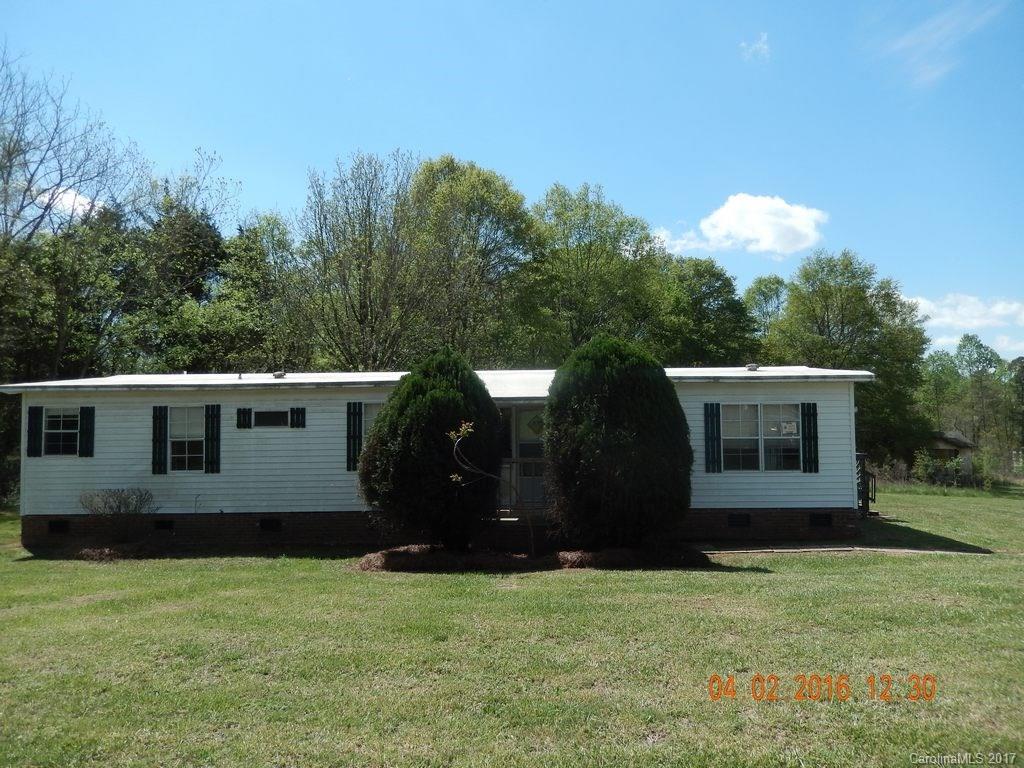 121 Whippoorwill Ln., Mount Holly, NC 28120