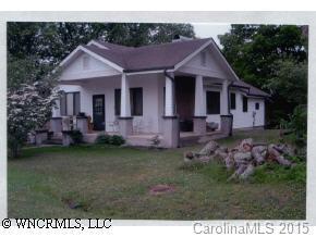 205 Barksdale Avenue, Hendersonville, NC 28792