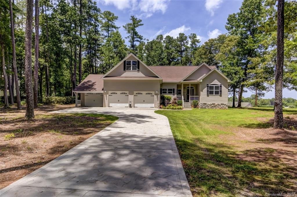 8155 Hagers Ferry Rd., Denver, NC 28037