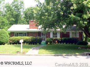 12 Chateau Place, Asheville, NC 28805