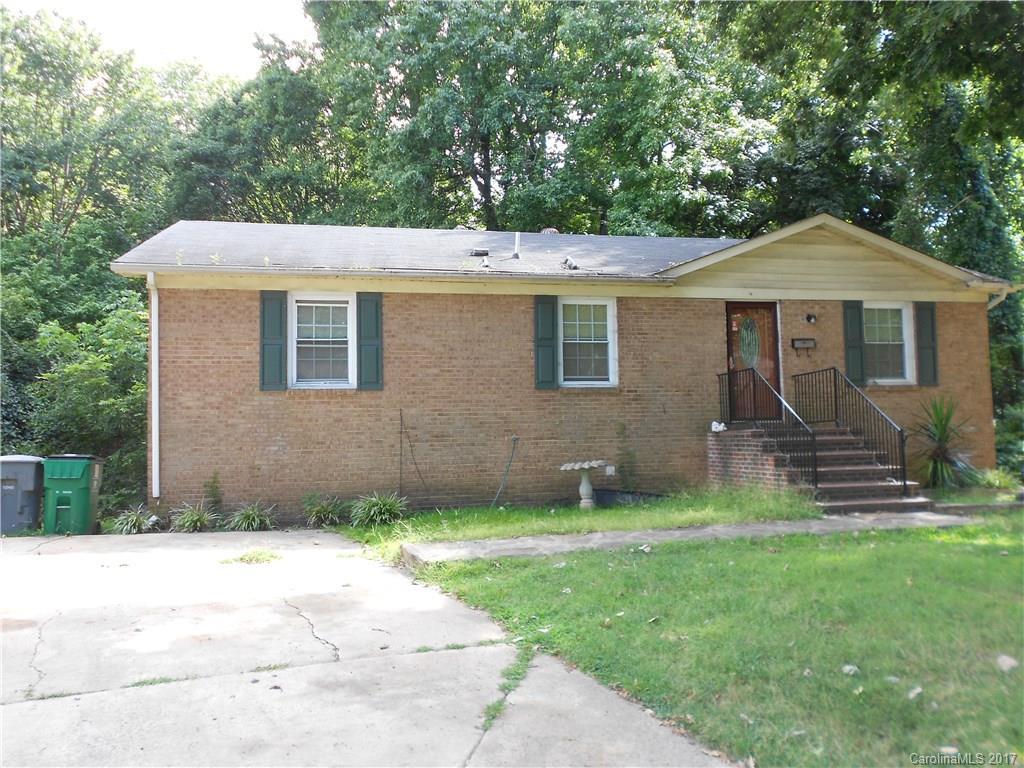 5706 Eastbrook Rd., Charlotte, NC 28215