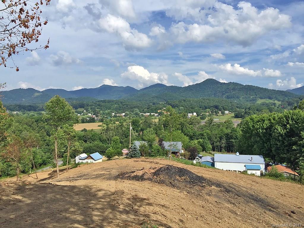 00 Moorehill Dr., Canton, NC 28716