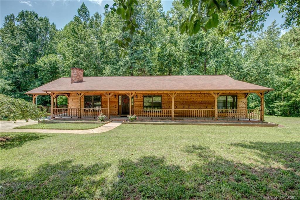 5427 Country Pines Dr., Gastonia, NC 28052