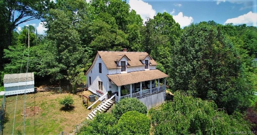 29 Regal Ave., Sylva, NC 28779