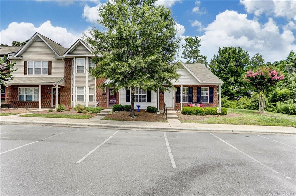 521 Gelderland Dr., Matthews, NC 28104