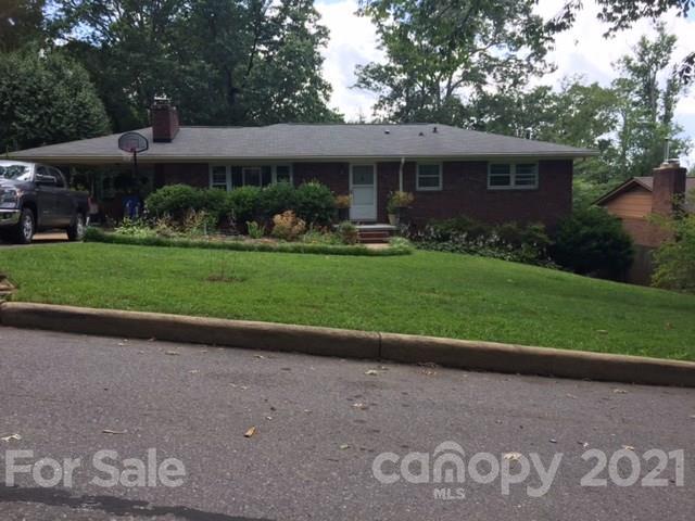 39 Nixon Ter., Asheville, NC 28805