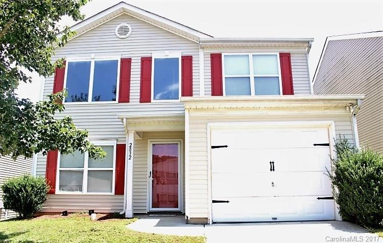 2832 Fountaingrass Ln., Charlotte, NC 28269