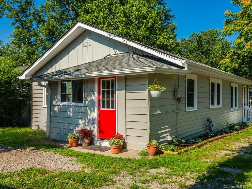 16 Montana Cir., Asheville, NC 28806