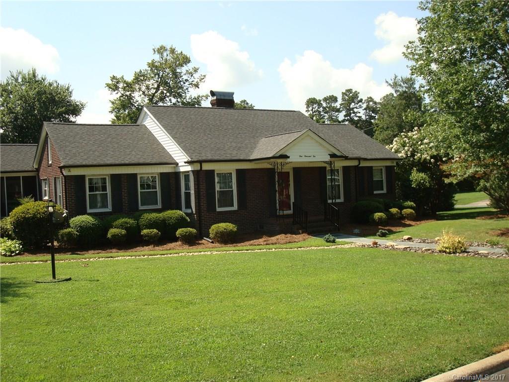 1010 Fairfield Dr., Gastonia, NC 28054