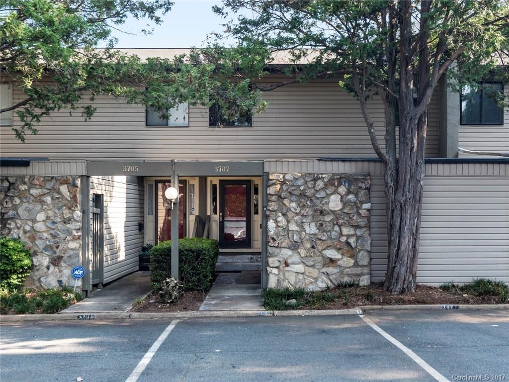 3707 Winding Creek Ln., Charlotte, NC 28226