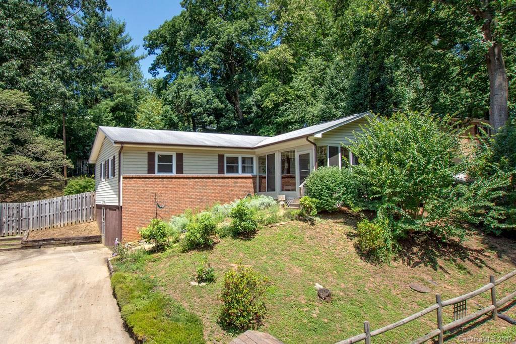 78 Baker Pl., Asheville, NC 28806